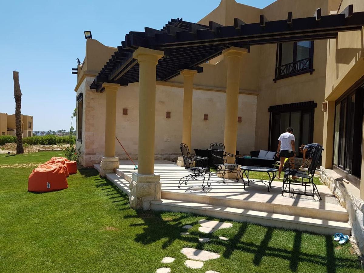 Byoum Vacation House Villa Al Fayyūm Exterior foto